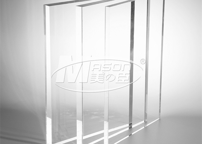 Panel Plexiglass Bening Transparan Cast Acrylic 1220x2440mm Terpal Plastik Putih